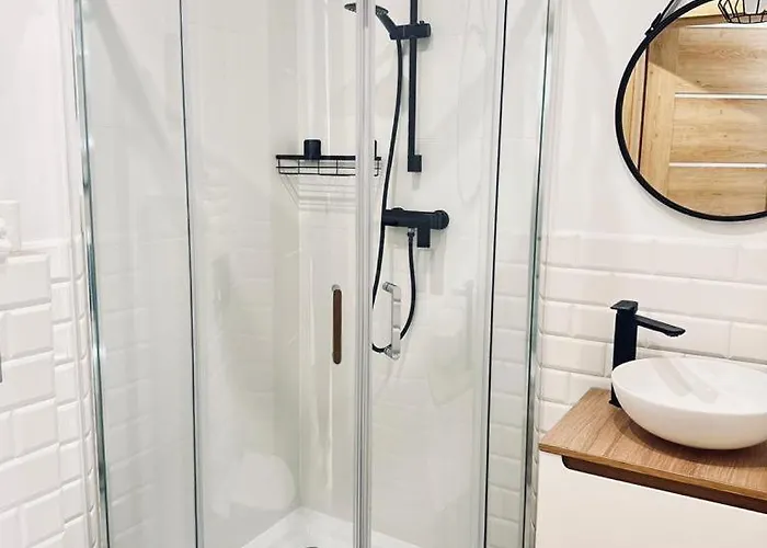 Spij W Kudowie I Goscinne * 쿠도바-즈루이